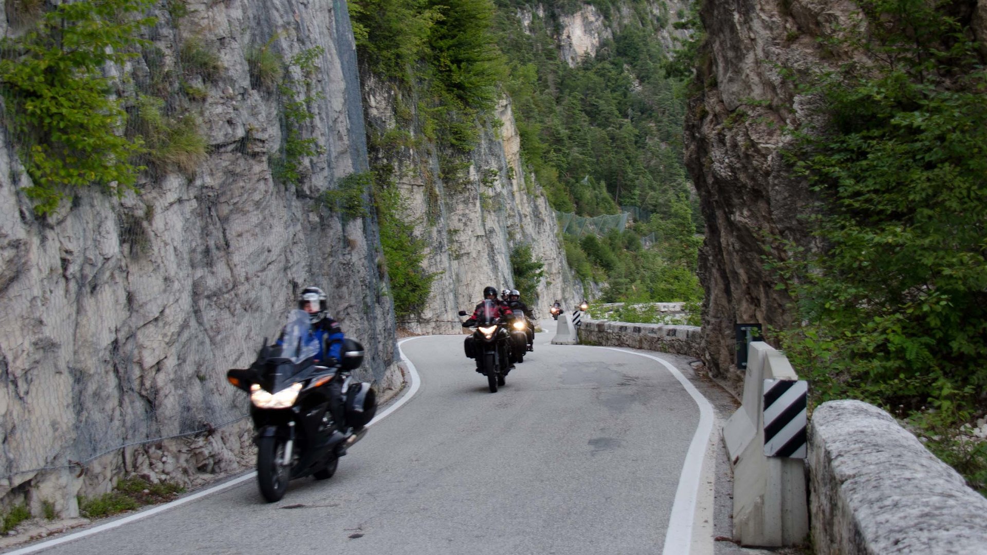 Dolomiti in moto = ♥ Dolomiti in moto = ♥