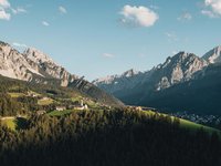 Escursioni circolari in Val Badia, biciletta, musei, ecc. Escursioni circolari in Val Badia, biciletta, musei, ecc.