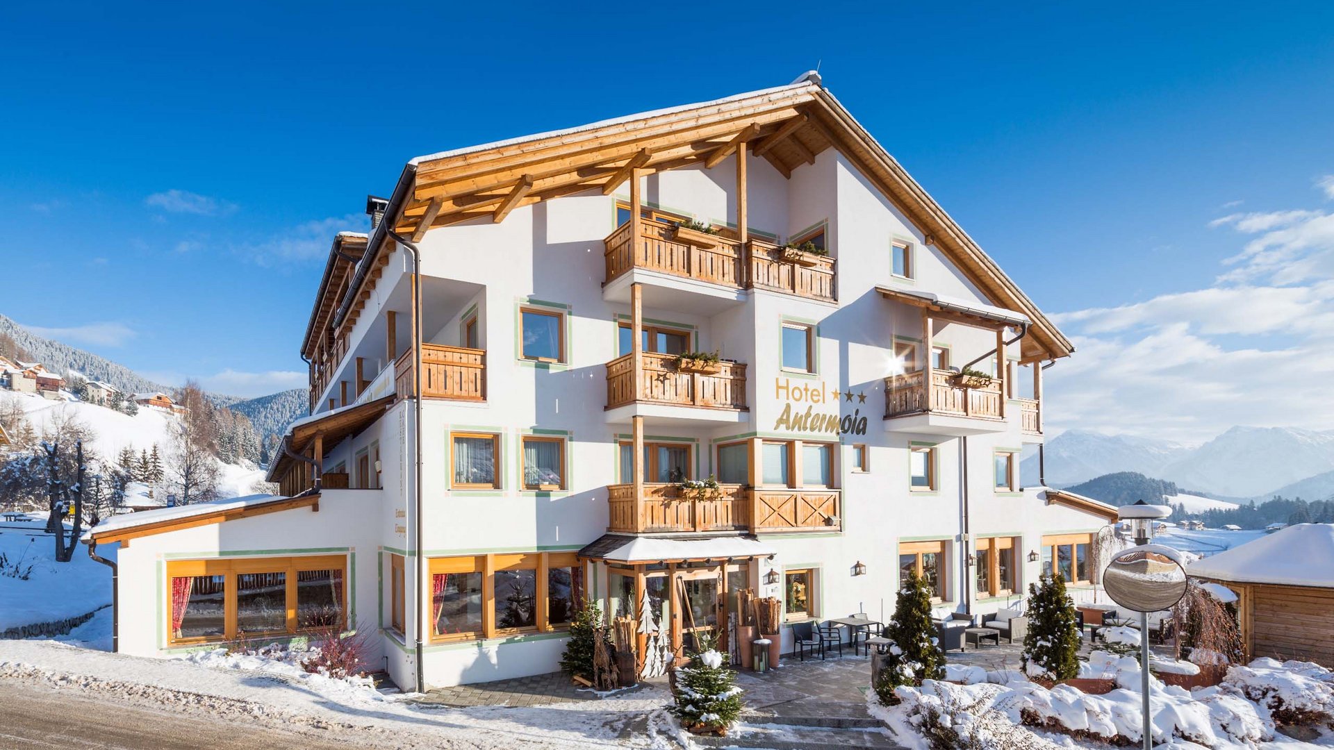 Hotel in Val Badia Hotel in Val Badia